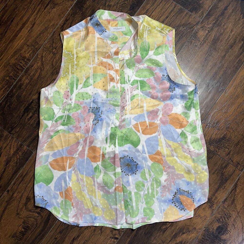 EQUIPMENT Femme Silk Shirt Sleeveless Tank Pastel Floral Size Medium Buttons
